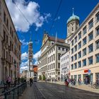 Maximilianstraße mit Rathaus und Perlachturm