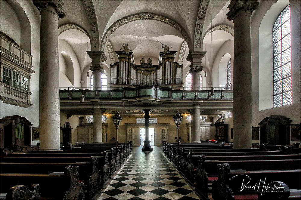 Maxkirche der Landeshaupstadt von NRW ...