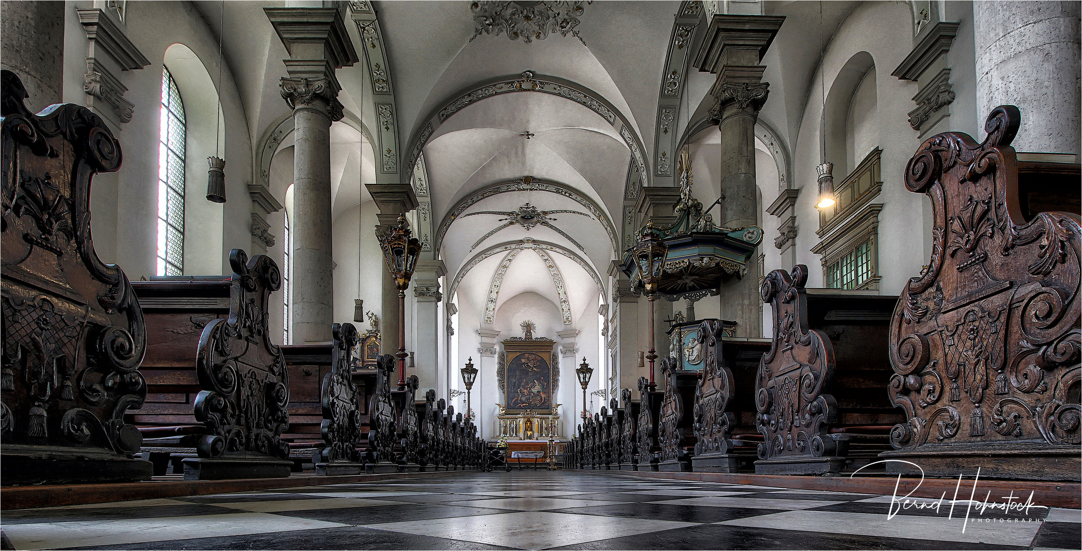 Maxkirche der Landeshaupstadt von NRW ...