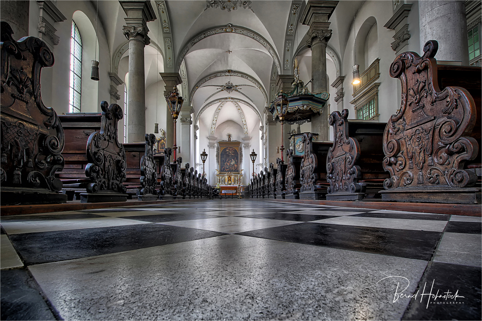 Maxkirche der Landeshaupstadt von NRW ...