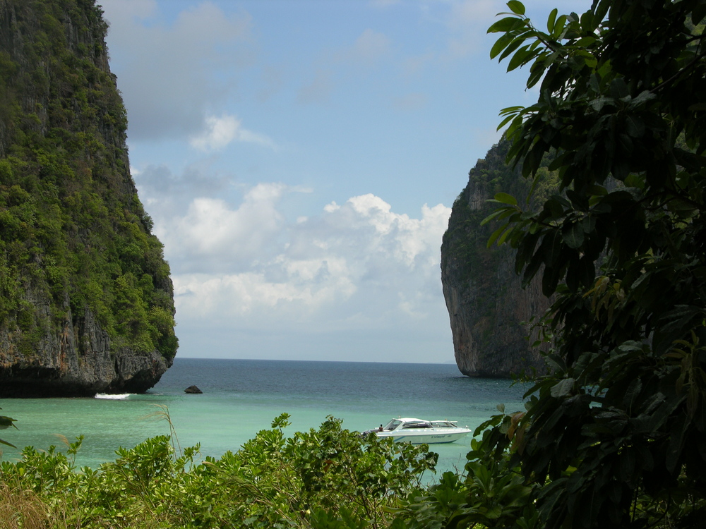 Maya Bay - Phi Phi Island