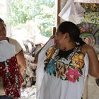 Maya Frauen
