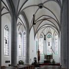MAYEN (Rheinland-Pfalz), kath. Pfarrkirche St. Clemens, Blick zum Haupt- und in den nördl. Nebenchor