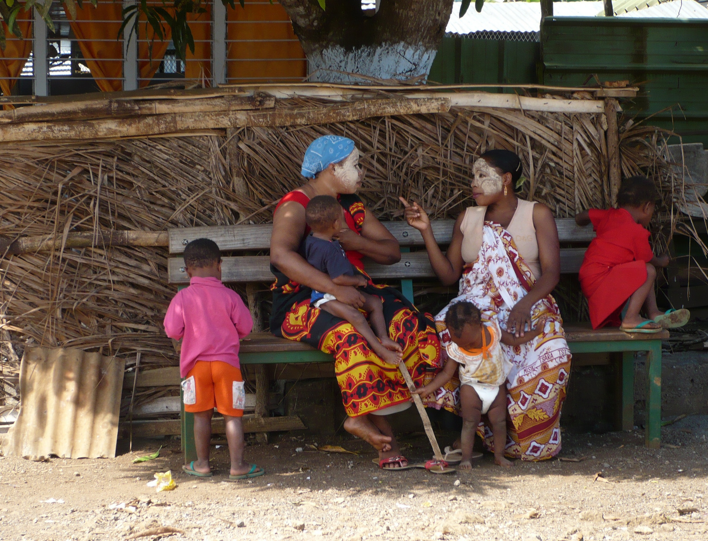 Mayotte (Comores archipelago); chattering ladies in Tsingoni