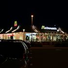McDonalds bei Nacht