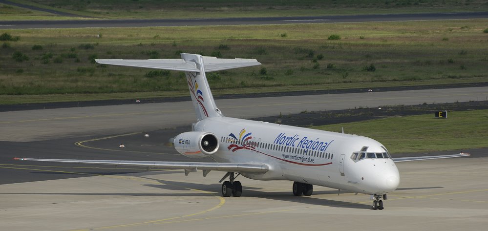 McDonnell Douglas MD-80