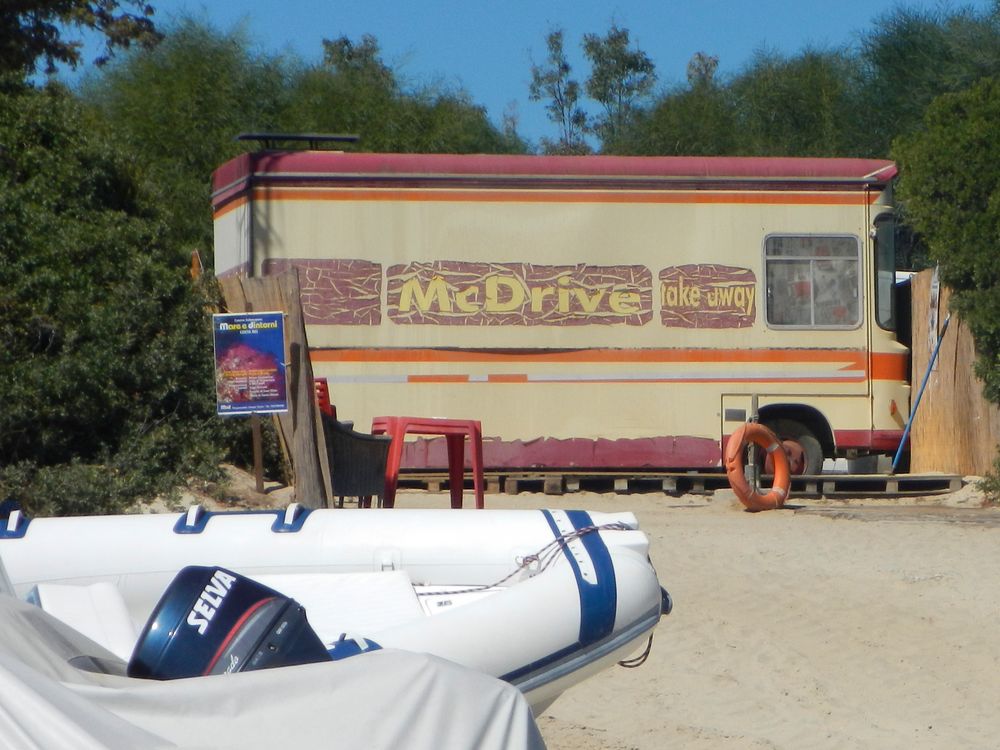 McDrive auf Sardisch