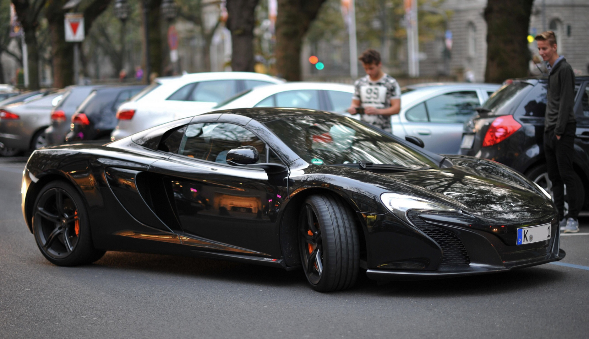 McLaren 650S