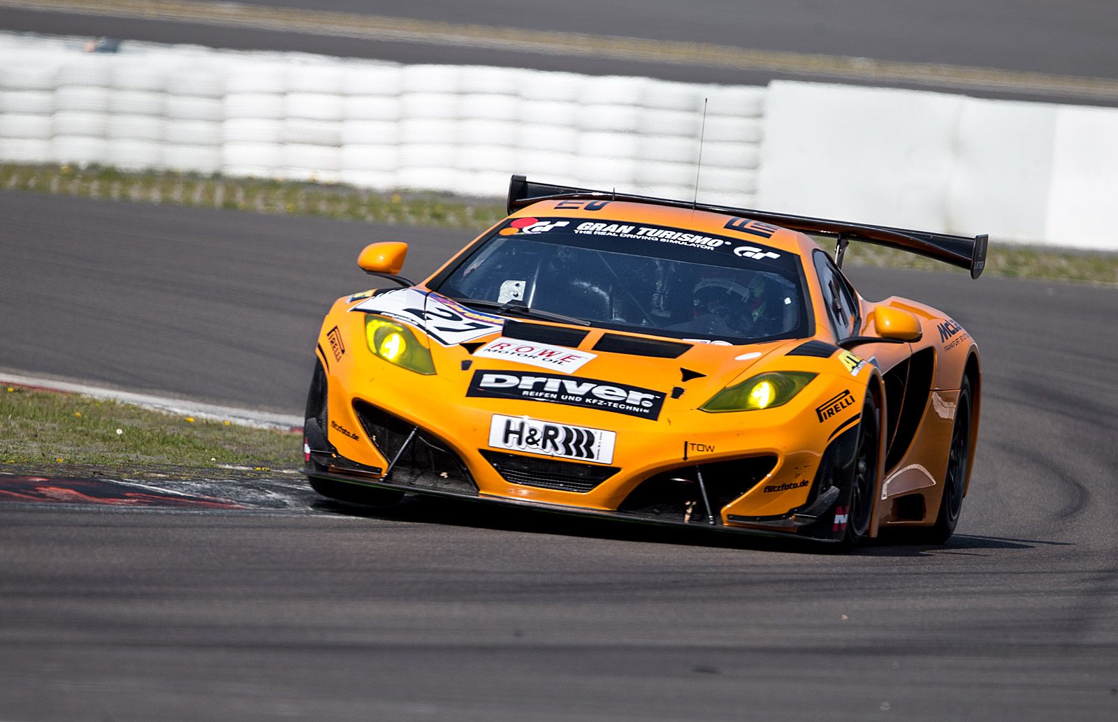 McLaren MP4 12C GT3