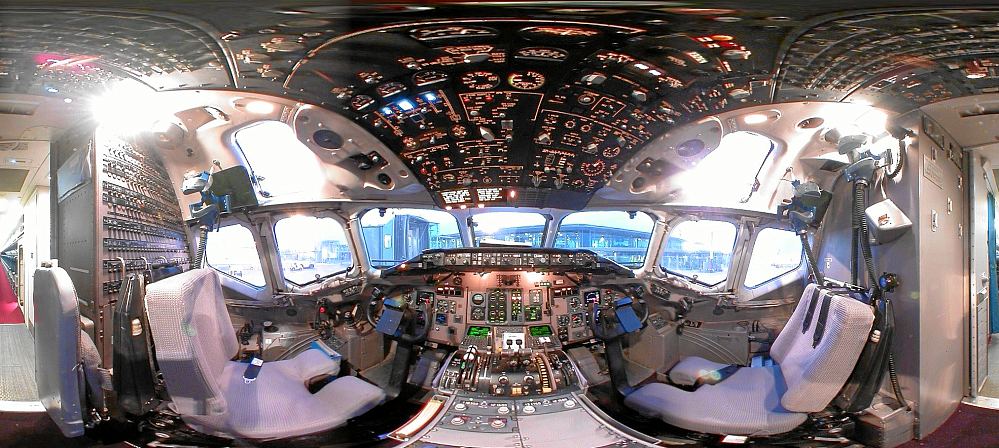 MD90 Cockpit