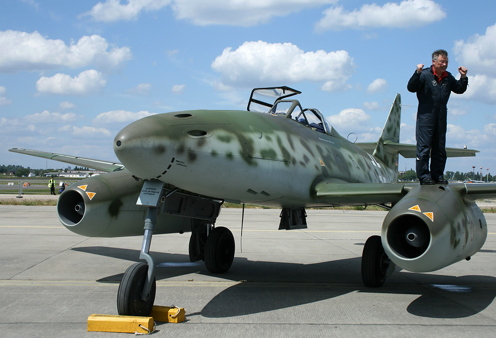 Me-262