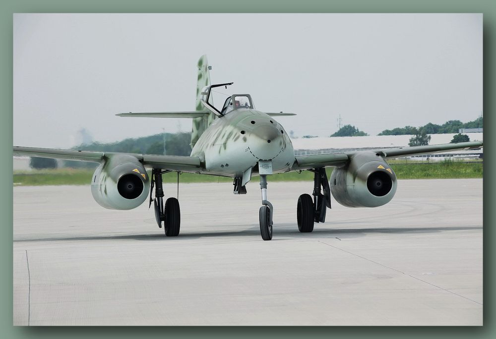 Me-262 face_resize