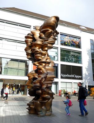 Mean Average Skulptur