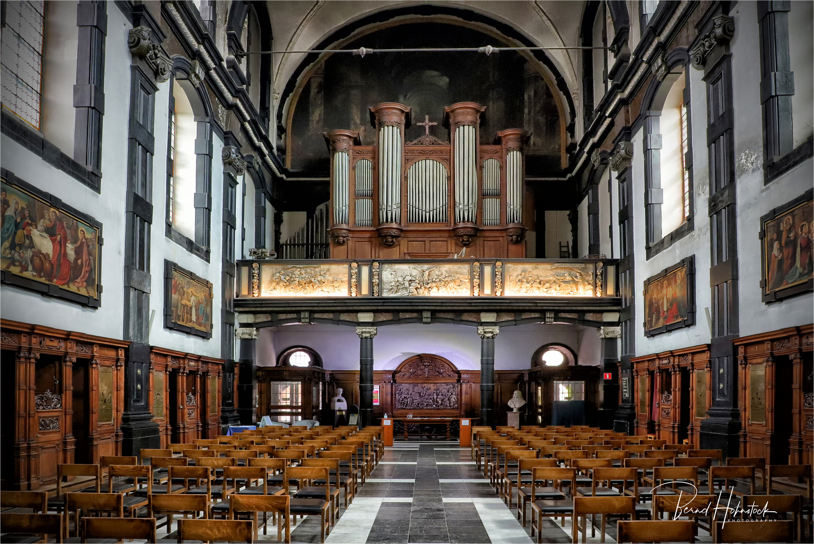 Mechelen .... Kirche unsere Liebe Frau von Leliëndal