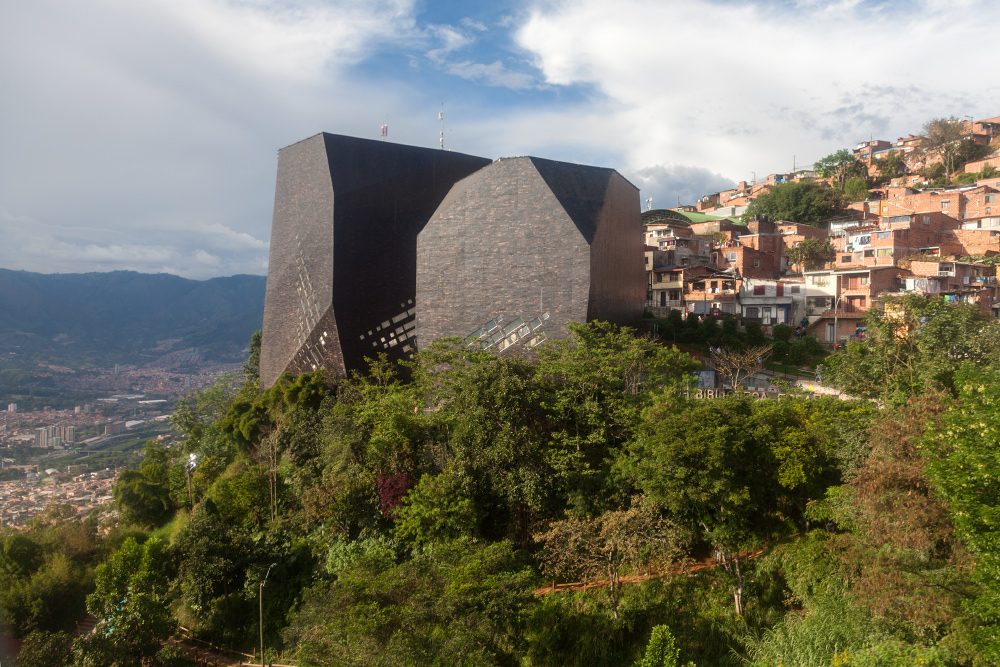 Medellin Biblioteca España