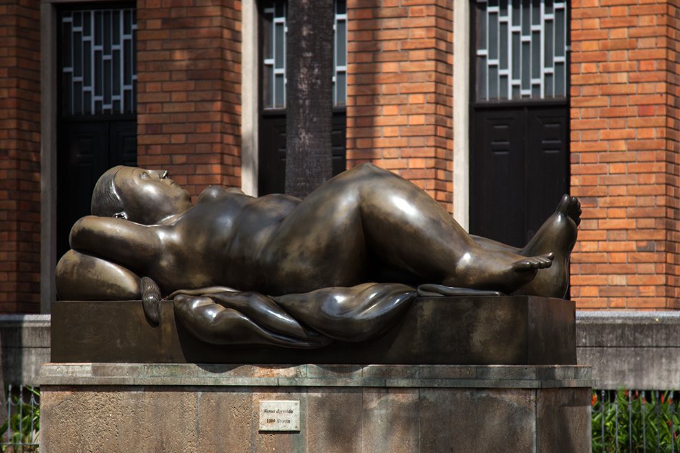 Medellin Botero - Venus dormida