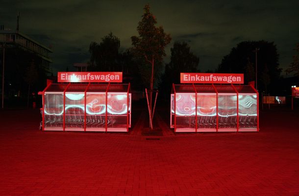 MediaMarkt bei Nacht