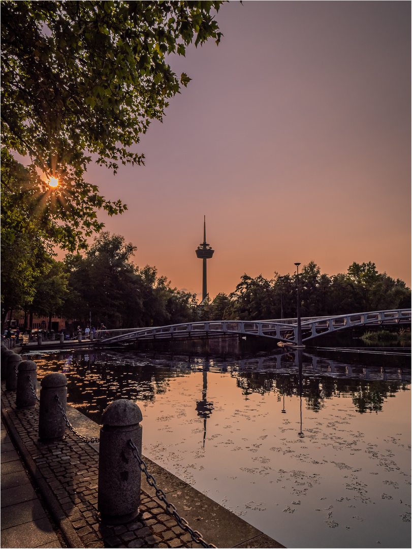 MediaPark-See Köln....