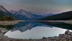 Medicine Lake, Jasper NP