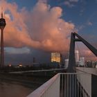 Medienhafen am Abend