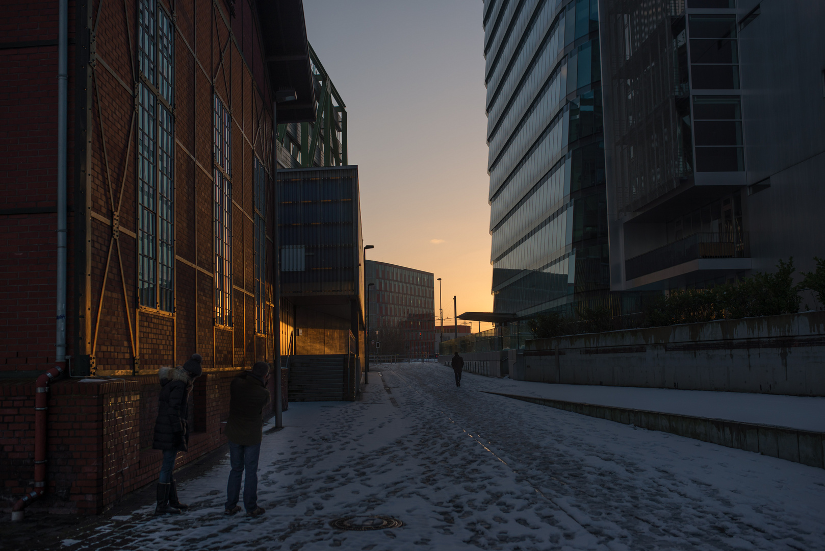 Medienhafen am Abend