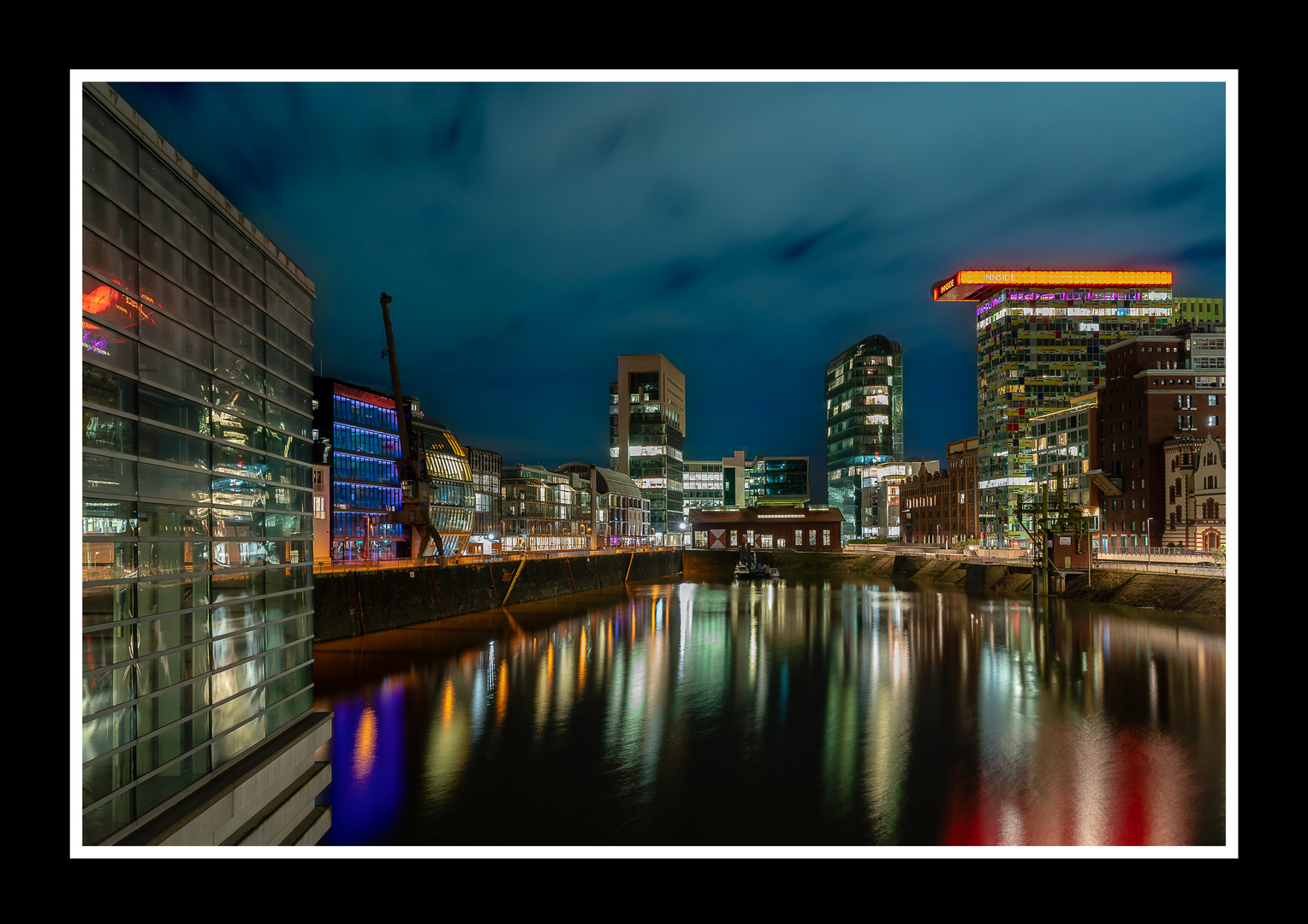 Medienhafen bei Nacht