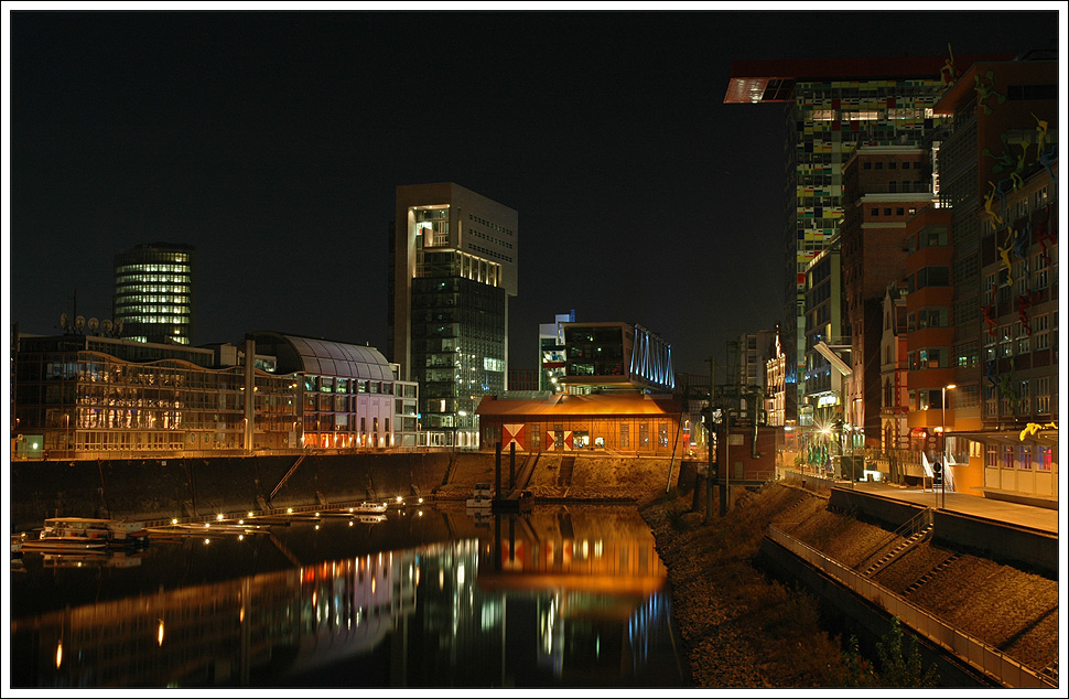 Medienhafen bei Nacht 7