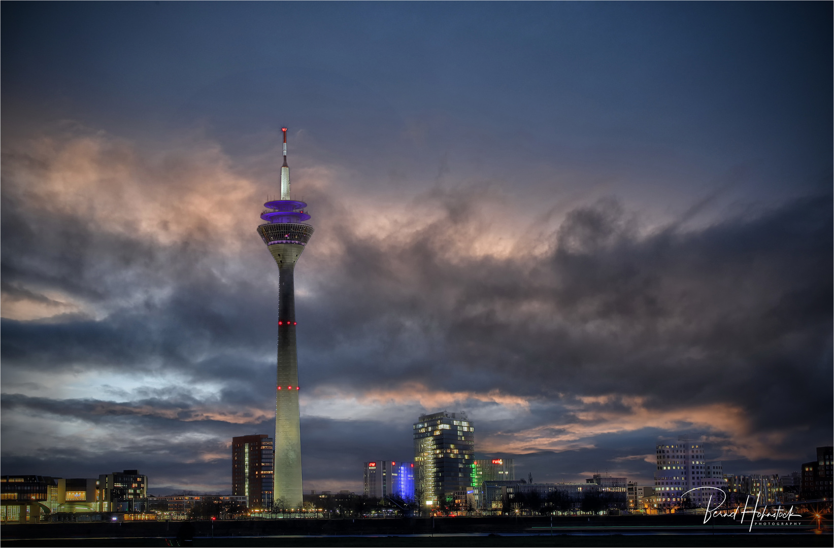 Medienhafen der Landeshaupstadt Düsseldorf ...