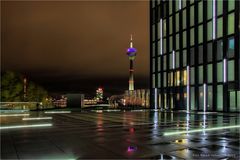 Medienhafen Dssd. Hyatt im Regen