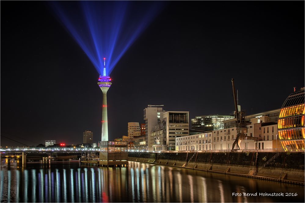 Medienhafen Düsseldorf ..... 70 Jahre NRW