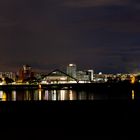 Medienhafen Düsseldorf bei Nacht