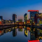 medienhafen düsseldorf blaue stunde