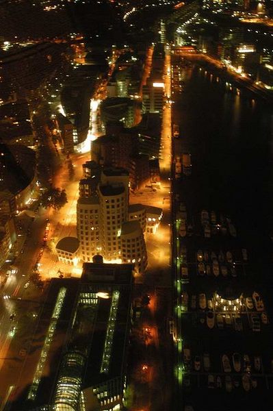 Medienhafen Düsseldorf by Night