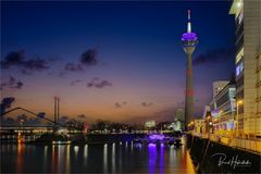 Medienhafen Düsseldorf .....