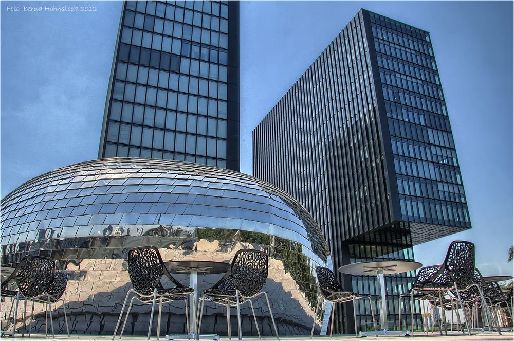 Medienhafen Düsseldorf ... Hyatt