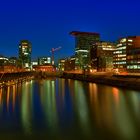 Medienhafen Duesseldorf in der blauen Stunde