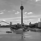 Medienhafen Düsseldorf in sw