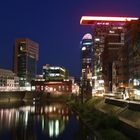 Medienhafen Düsseldorf Nachts im Sommer