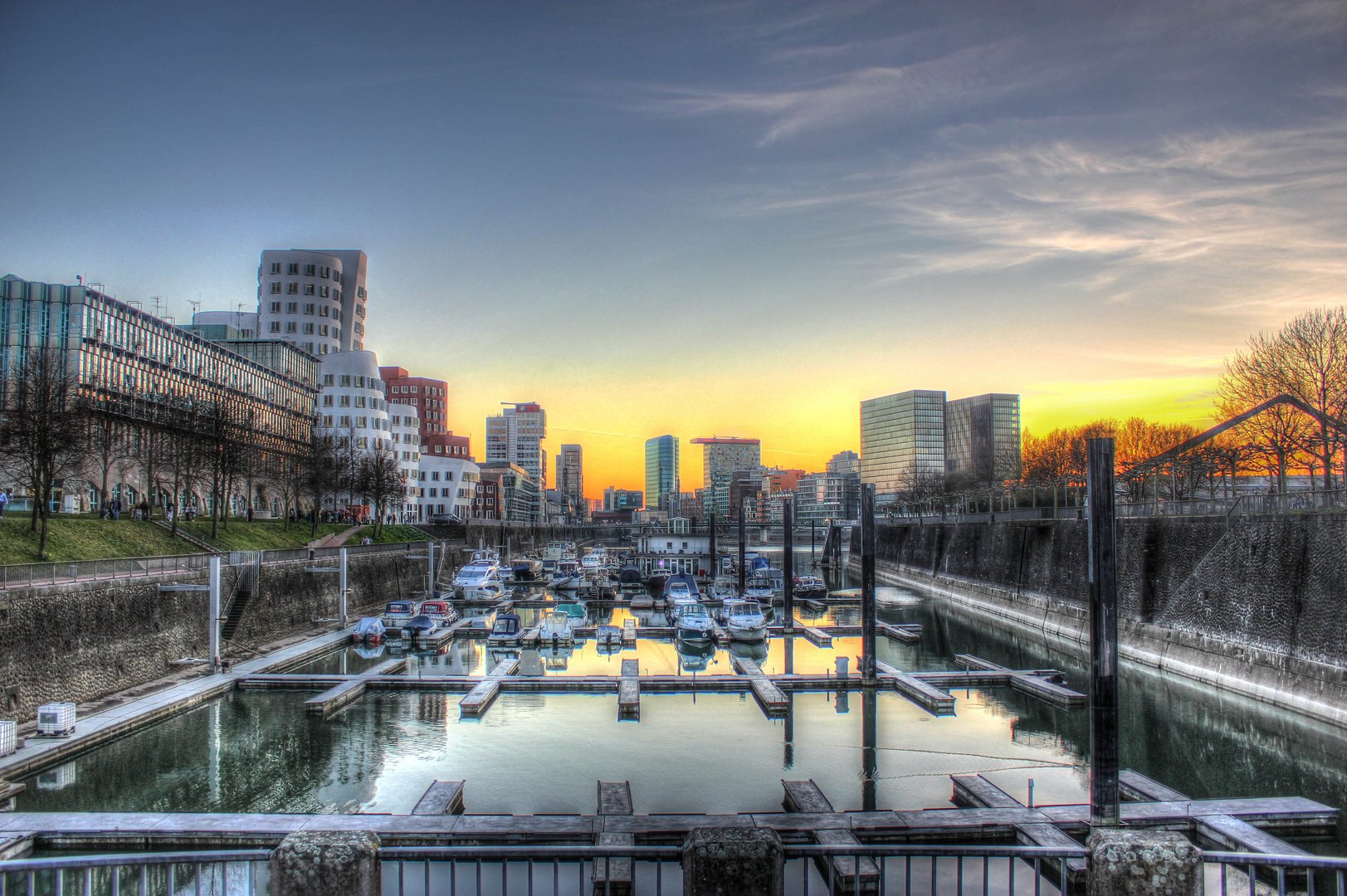 MedienHafen Düsseldorf Sunset HDR