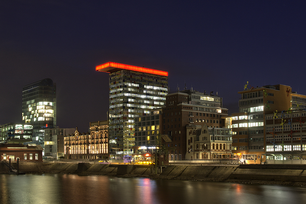 Medienhafen Düsseldorf (überarbeitete Version)