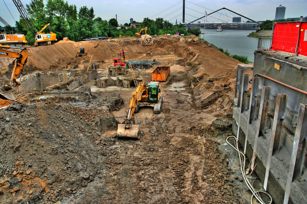 Medienhafen in D´dorf...