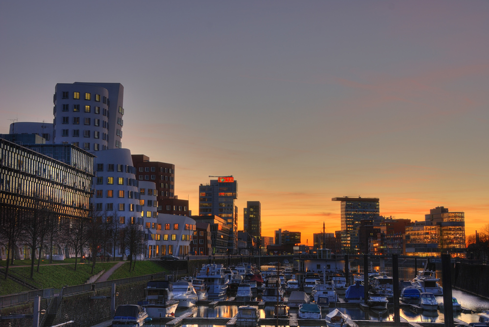 Medienhafen in Düsseldorf reloaded