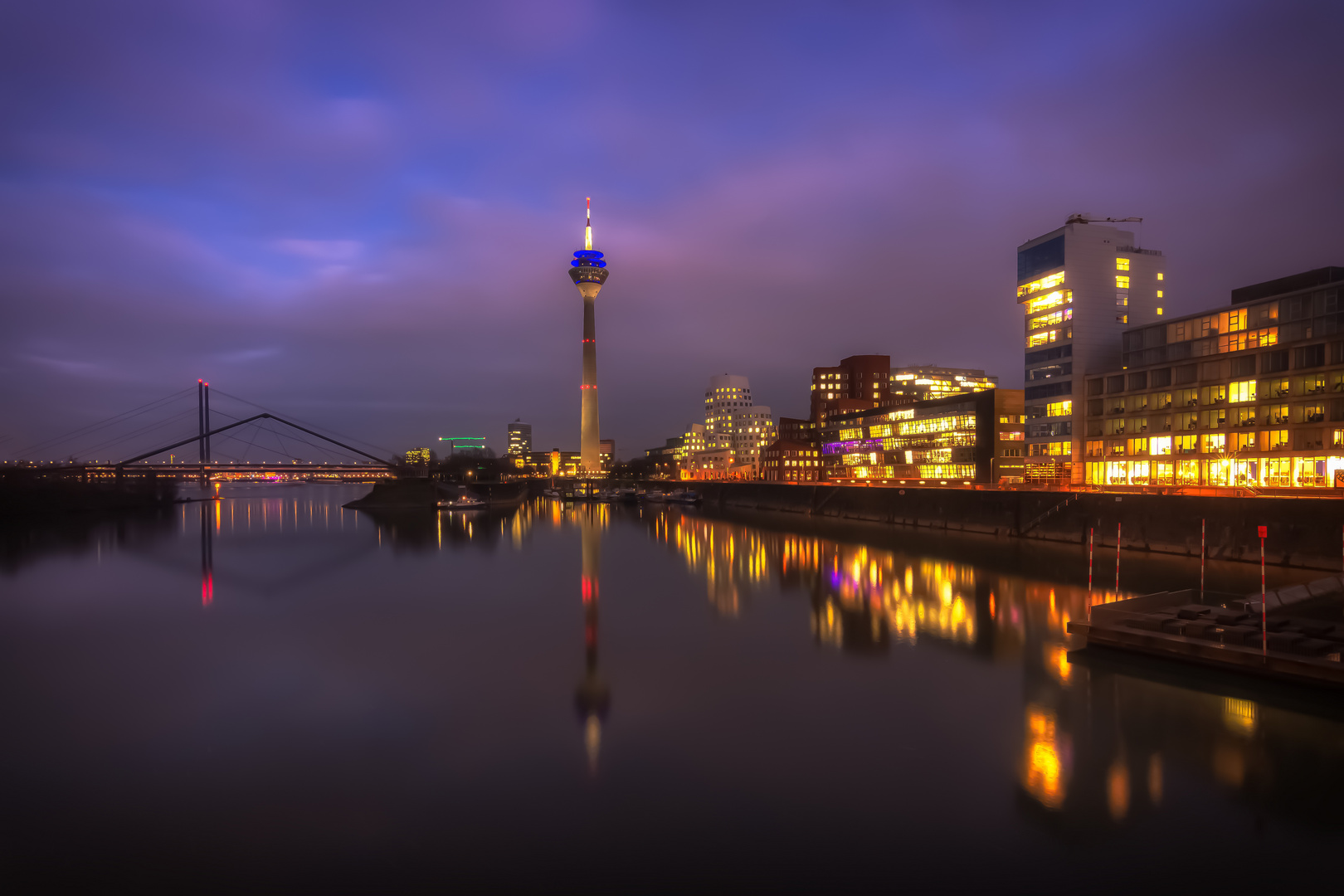 Medienhafen in Januar