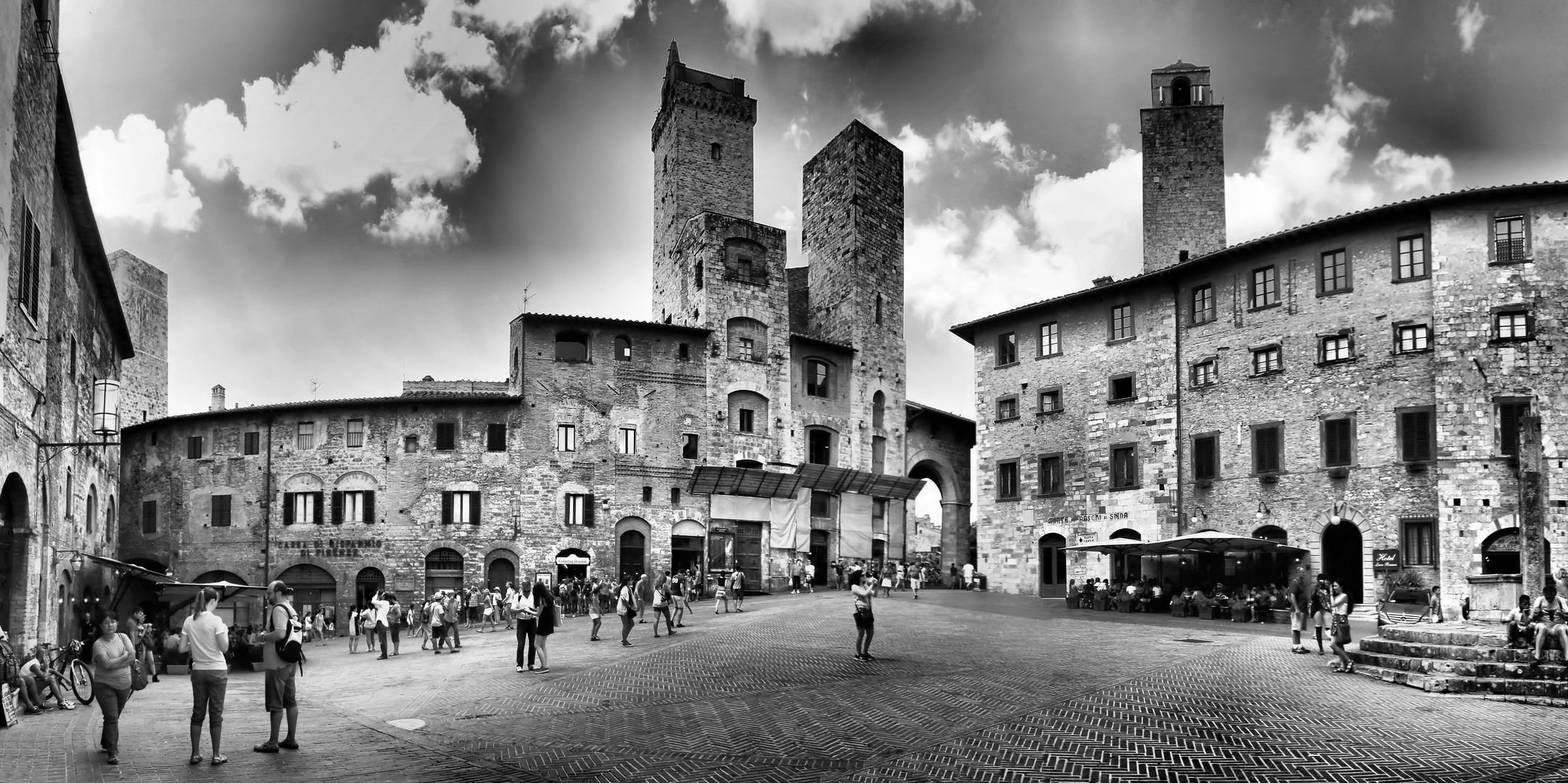 Medieval Square Garden