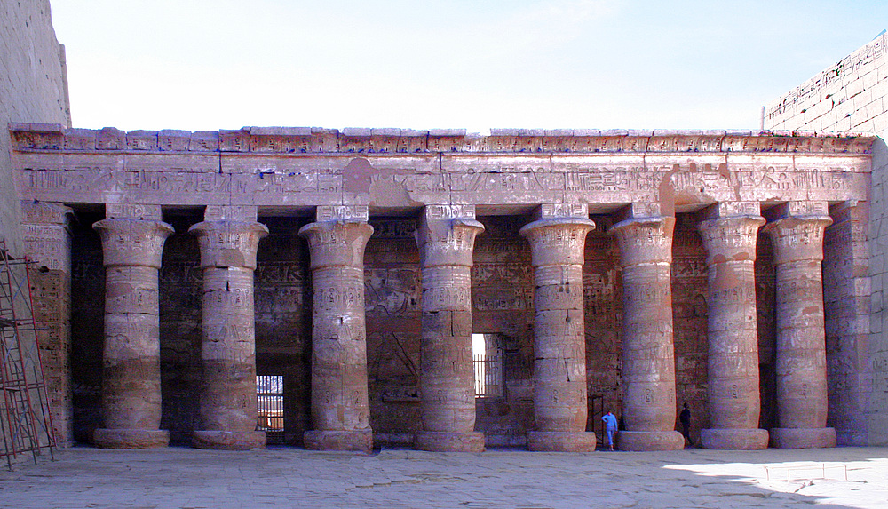 Medinet Habu – 1. Hof (3), Südwand