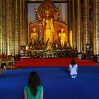 Meditation im Viharn Luang in Chiang Mai