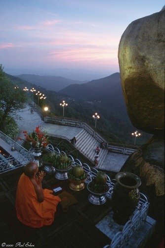 Meditation on the Kyaiktiyo (Myanmar)