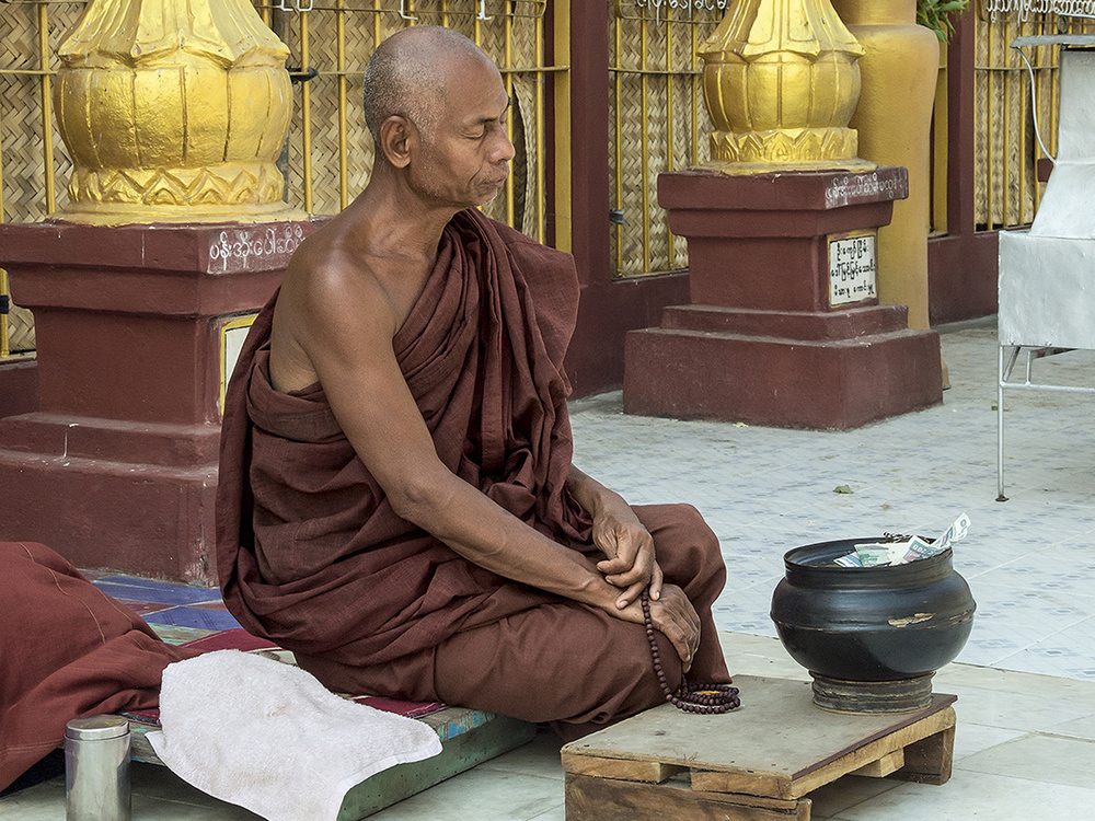 Meditatioon im Kloster von Tan-Ky