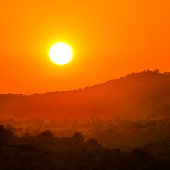 "mediterraner_Sonnenuntergang im Juni"