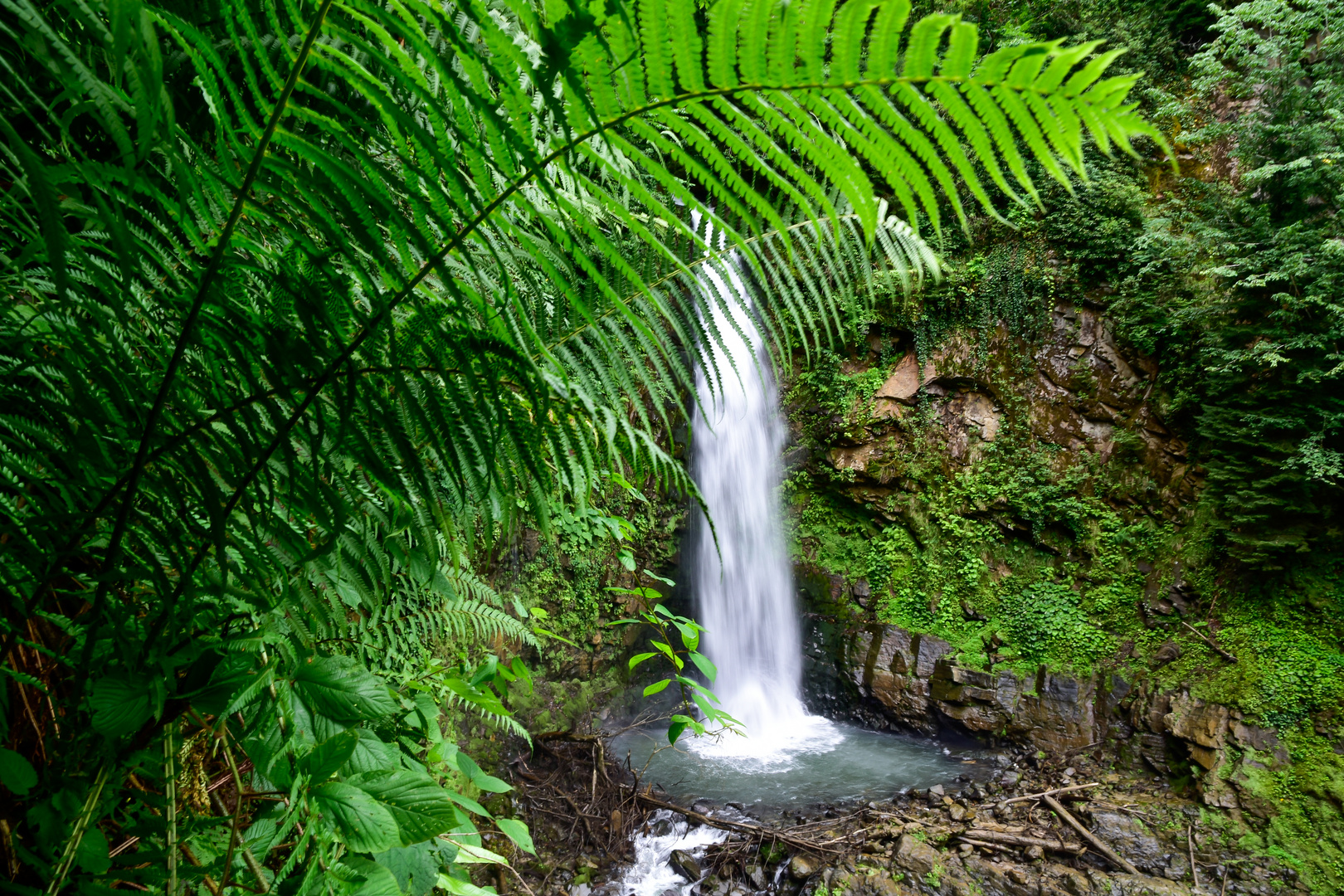 Medzibna-Wasserfall